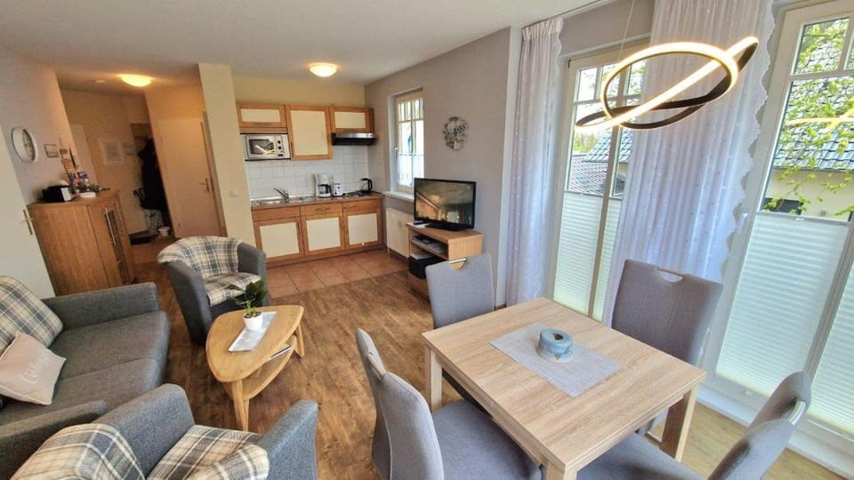 Kitchen or kitchenette, Living room, Dining area