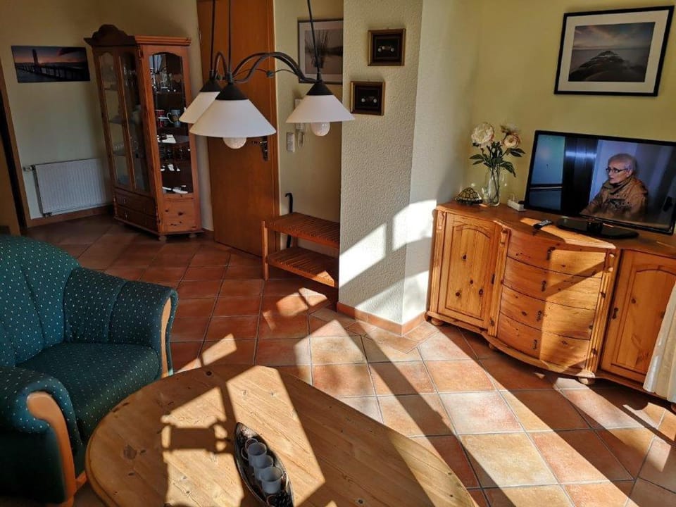 TV and multimedia, Living room, Photo of the whole room