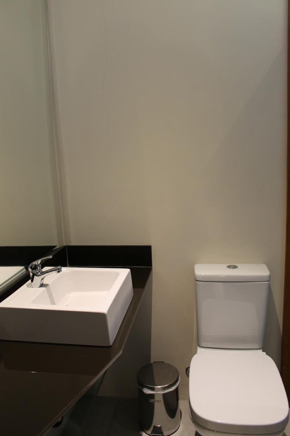 Shower, Toilet, Bed, Bathroom