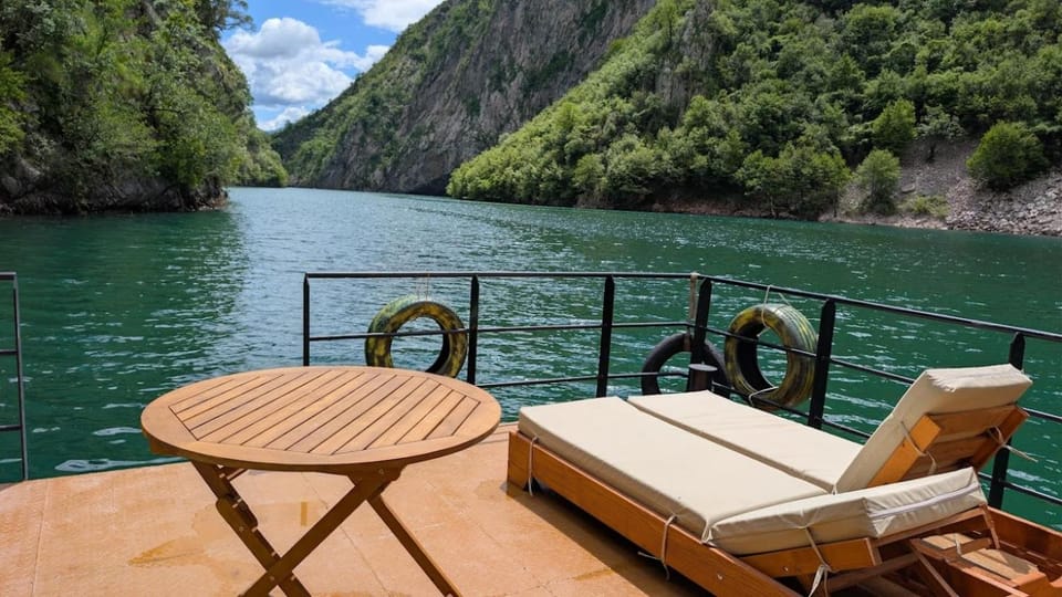 Park Blini Shala River Bed and Breakfast in Montenegro