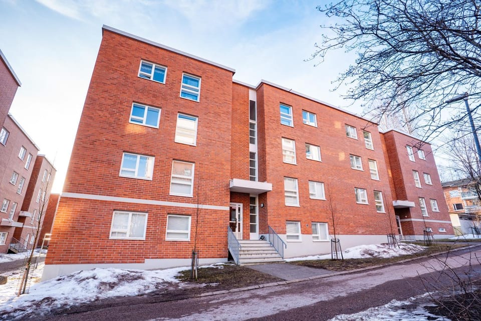 Property building, Facade/entrance, Winter, Quiet street view