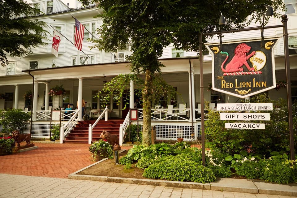 Property building, Property logo or sign, Street view