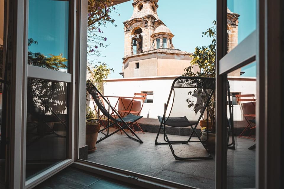 View (from property/room), Balcony/Terrace