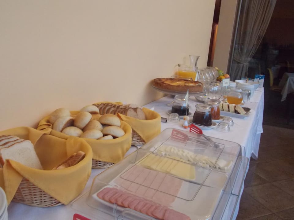 Buffet breakfast
