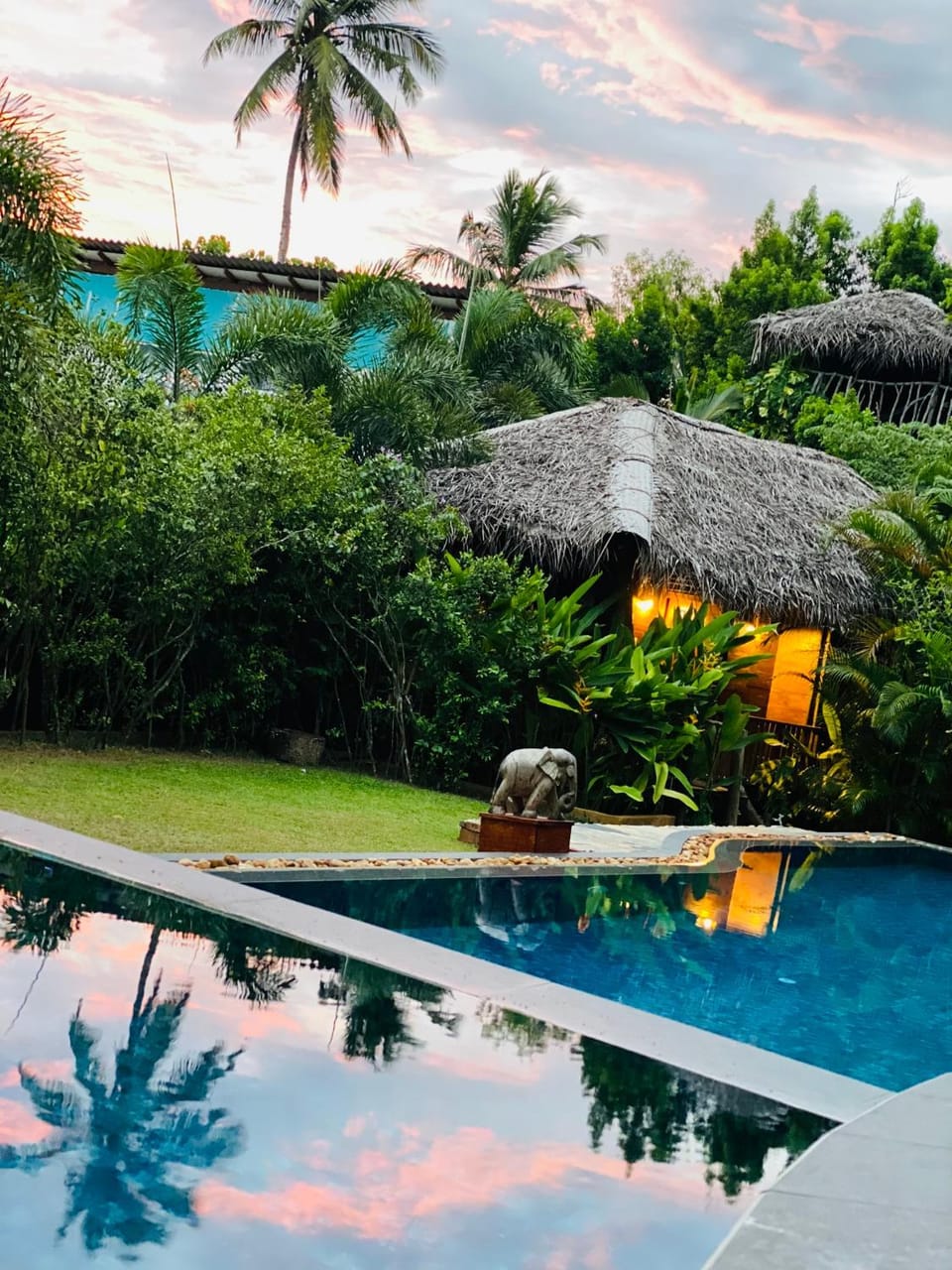 Swimming pool