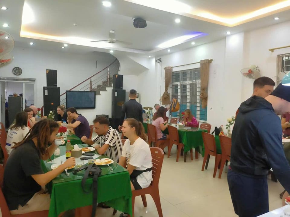 Restaurant/places to eat