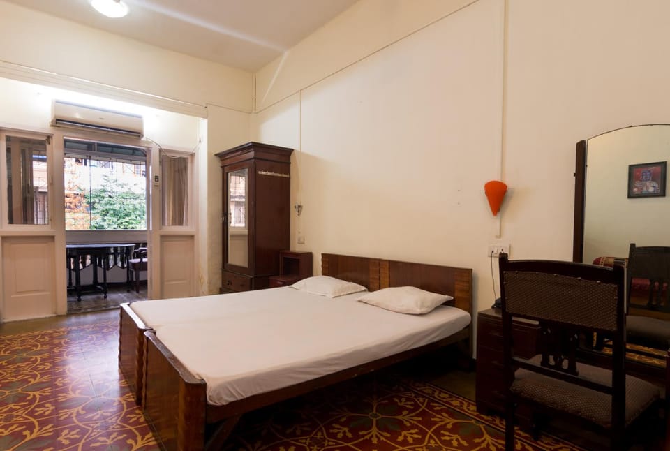 Bed and Breakfast at Colaba Bed and Breakfast in Mumbai