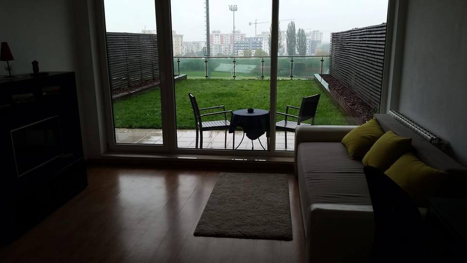 Garden, Balcony/Terrace, Autumn, City view, Lake view