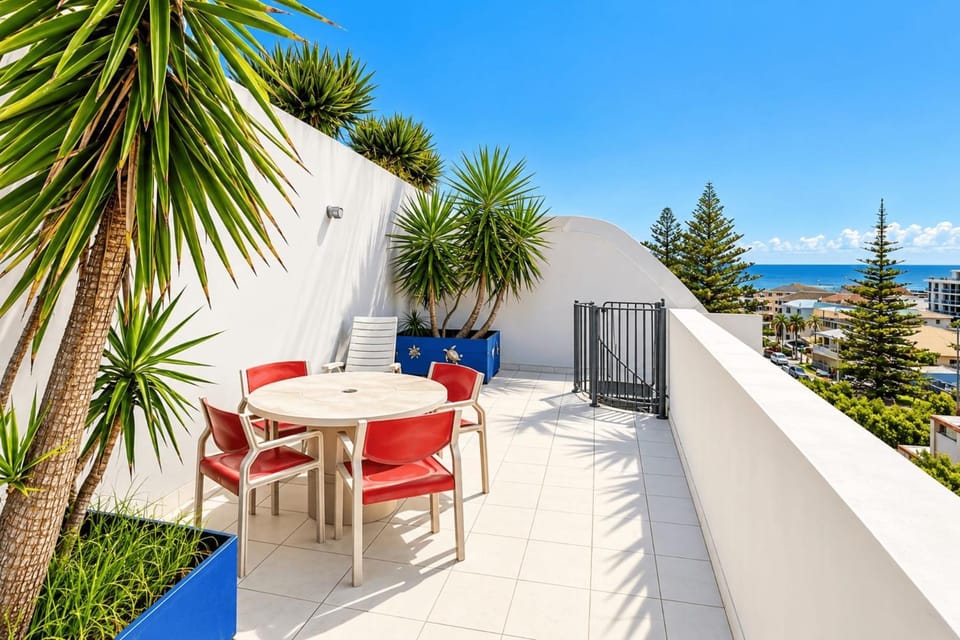 Blue Coral Terrace Coast Luxury 31 Apartment in The Entrance