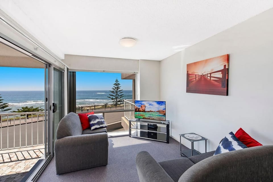 Oceanfront Escape at Dolphin Court Apartment in The Entrance