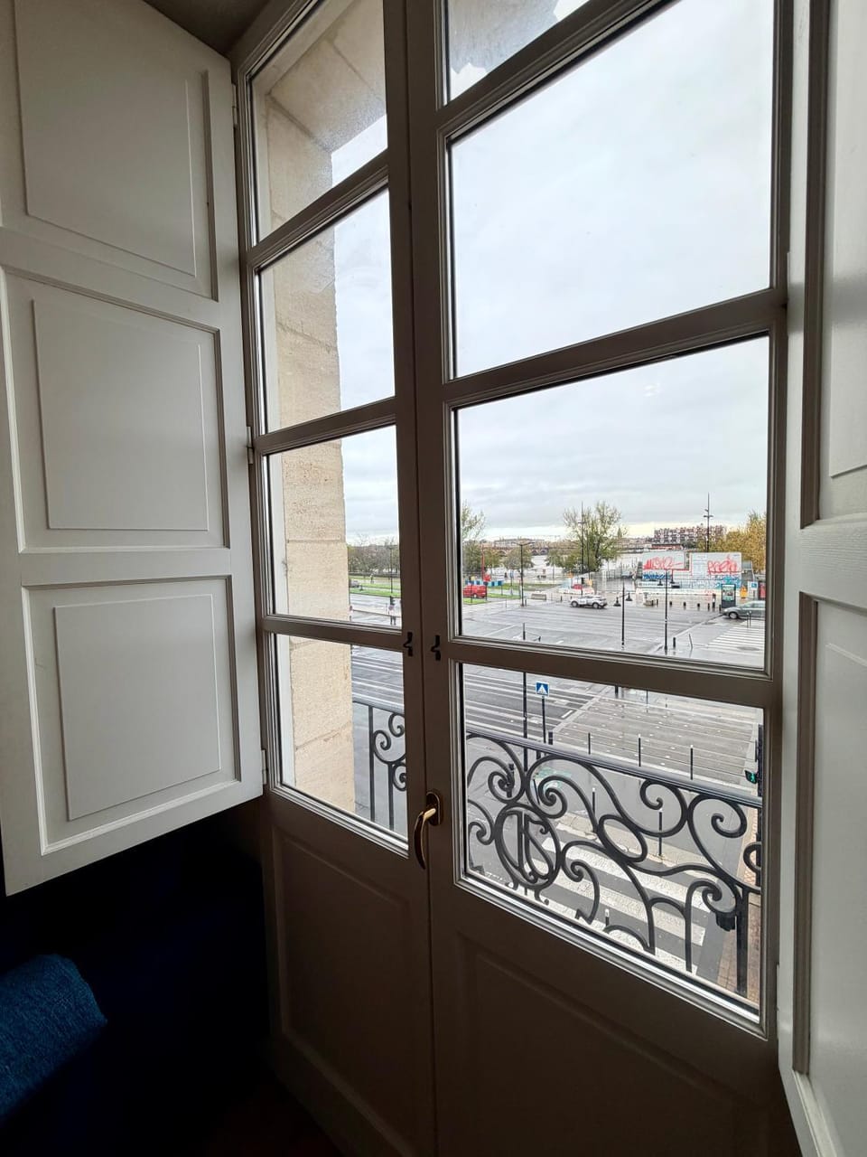 View (from property/room), City view