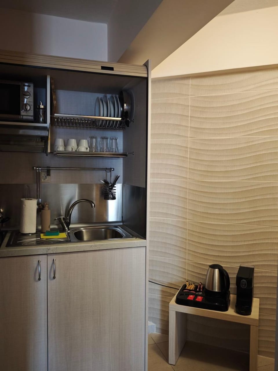 Coffee/tea facilities, Kitchen or kitchenette
