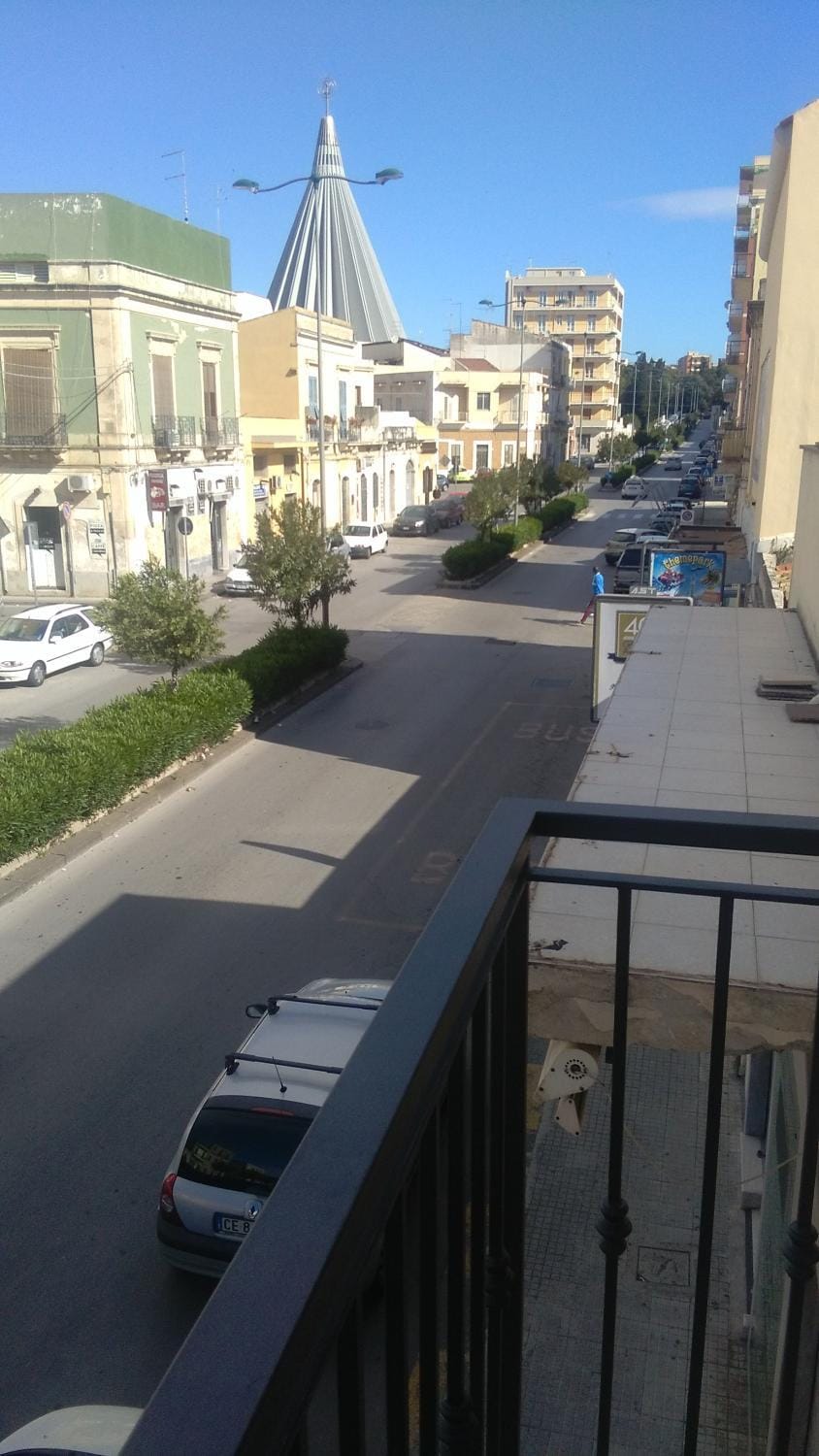 Nearby landmark, Facade/entrance, Street view
