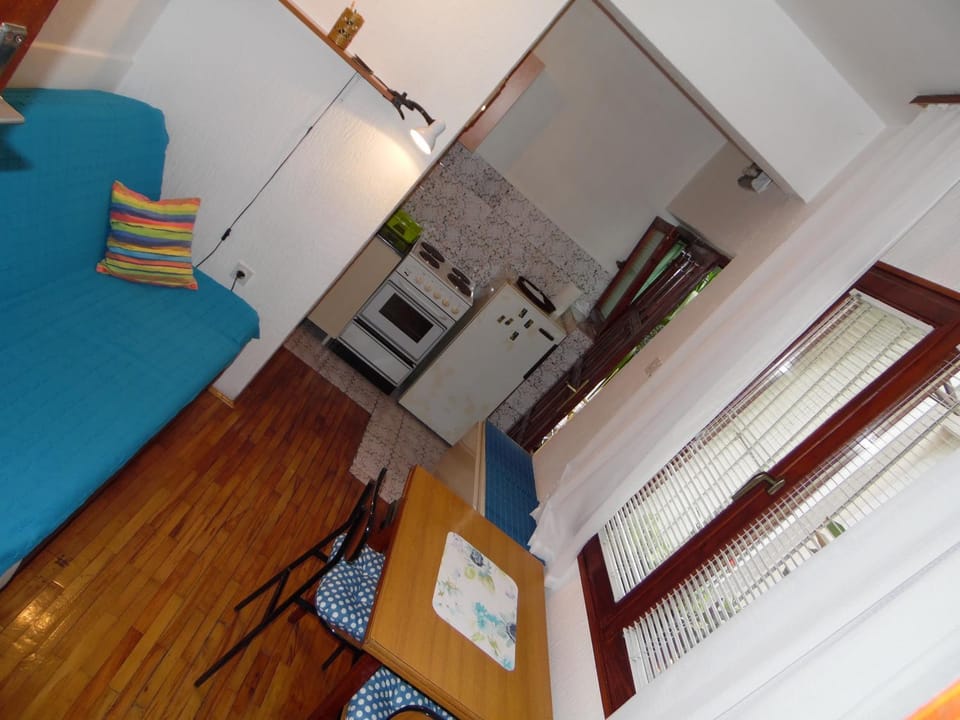 Kitchen or kitchenette, Living room, Dining area, Bedroom