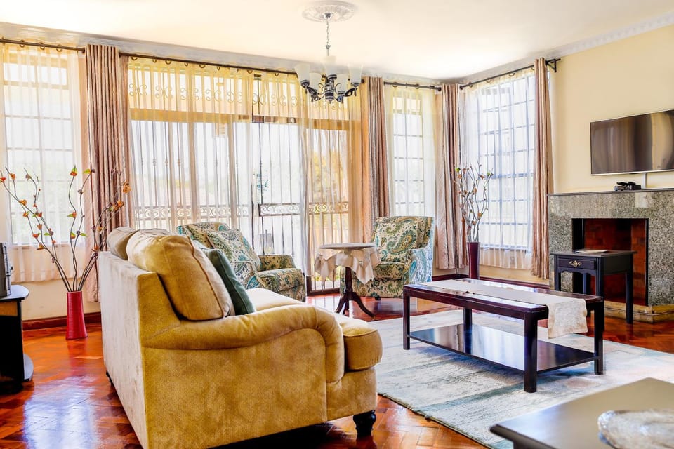 Living room, Seating area