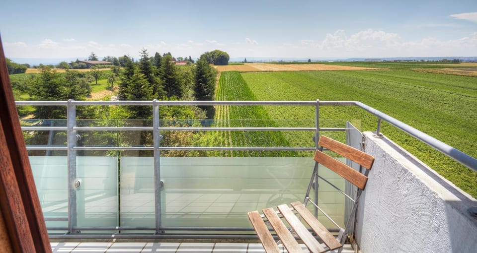 Natural landscape, Balcony/Terrace