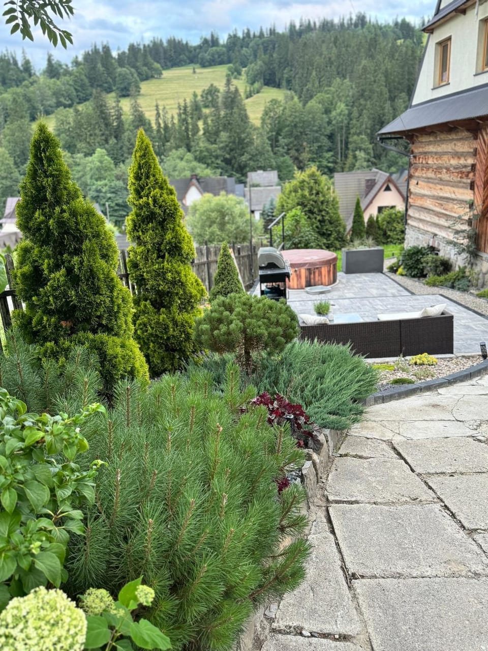 Property building, Day, Natural landscape, Garden
