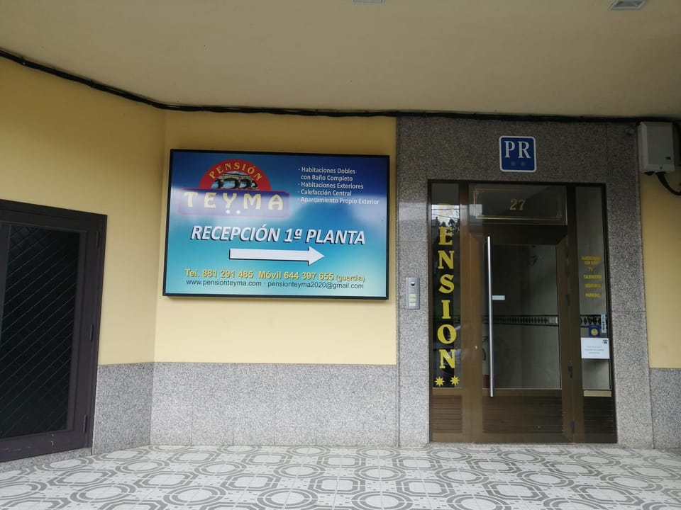 Pensión Teyma Bed and Breakfast in Bergantiños