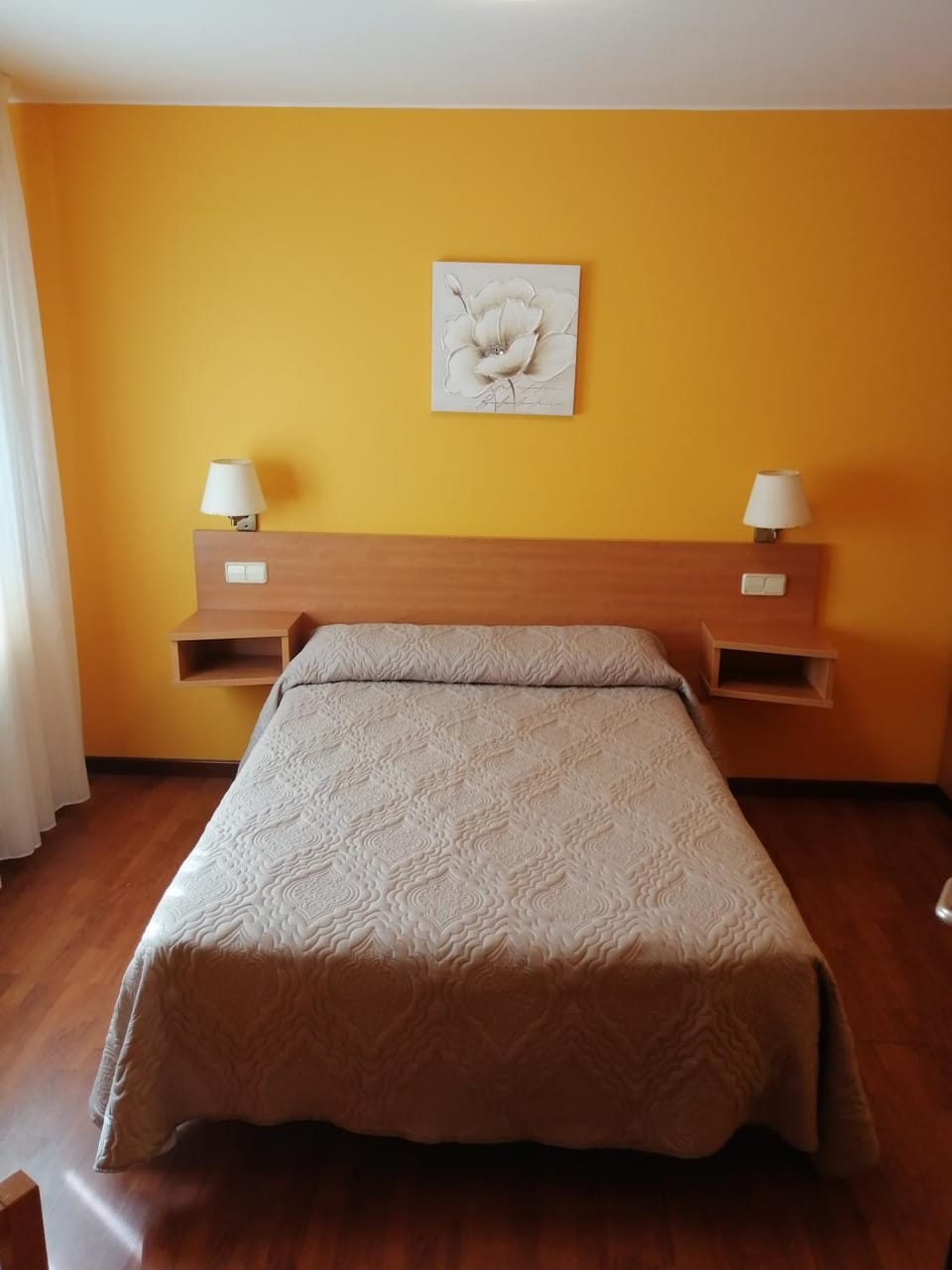 Pensión Teyma Bed and Breakfast in Bergantiños