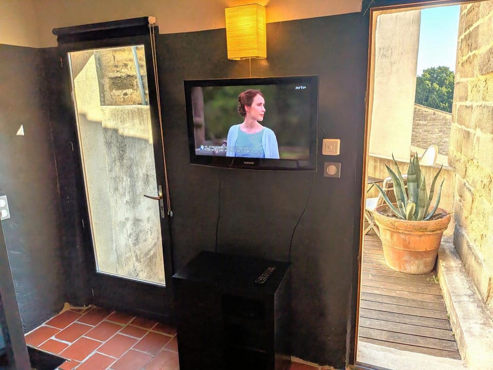 TV and multimedia, View (from property/room), Balcony/Terrace, Bedroom