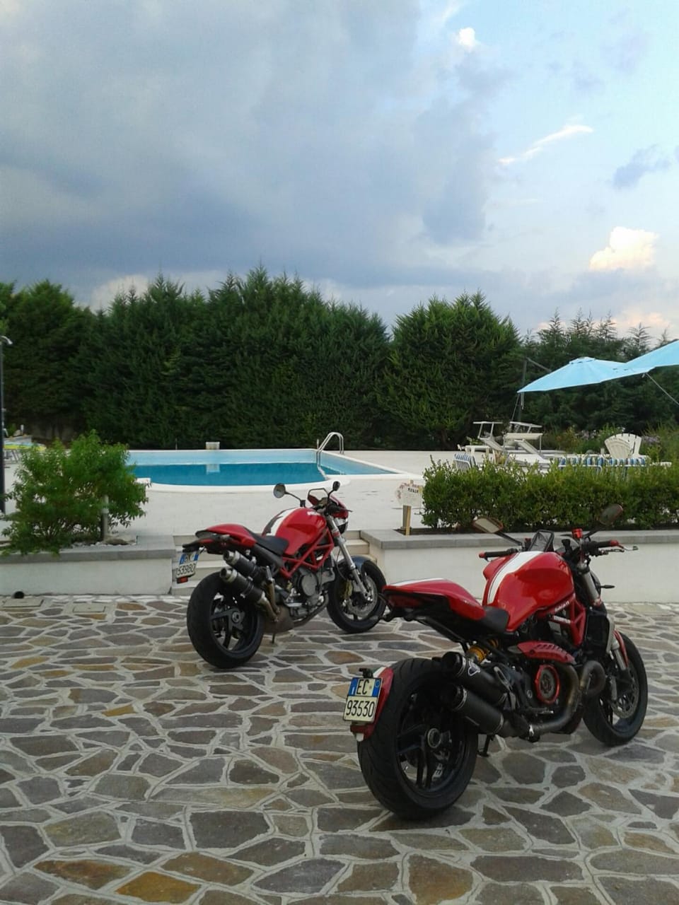 Swimming pool