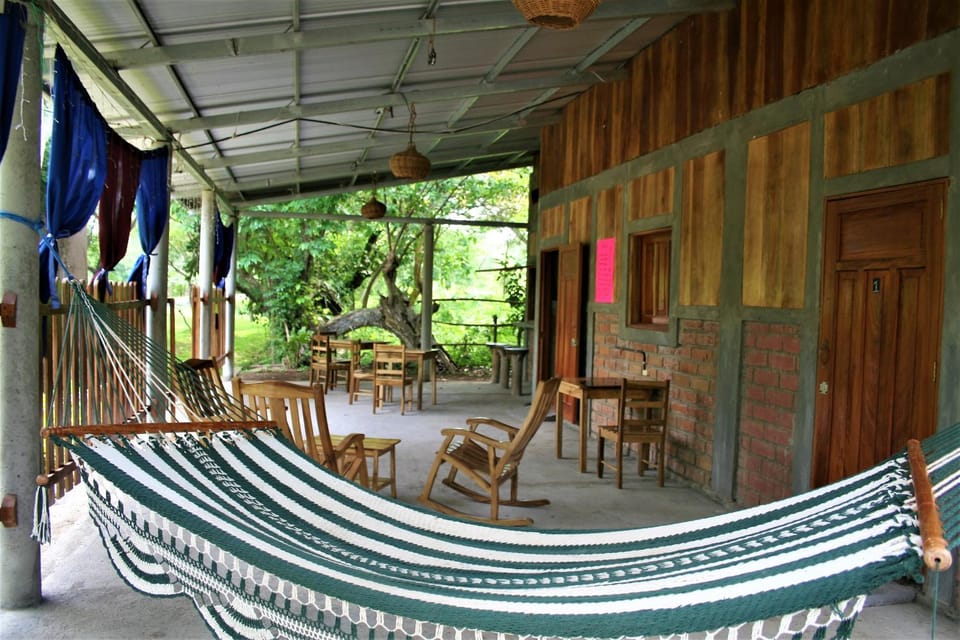 Patio, Restaurant/places to eat, Communal lounge/ TV room, Facade/entrance, Day, Lobby or reception, Lounge or bar, Decorative detail, On site, Breakfast, Lunch, Dinner, Alcoholic drinks, Non alcoholic drinks