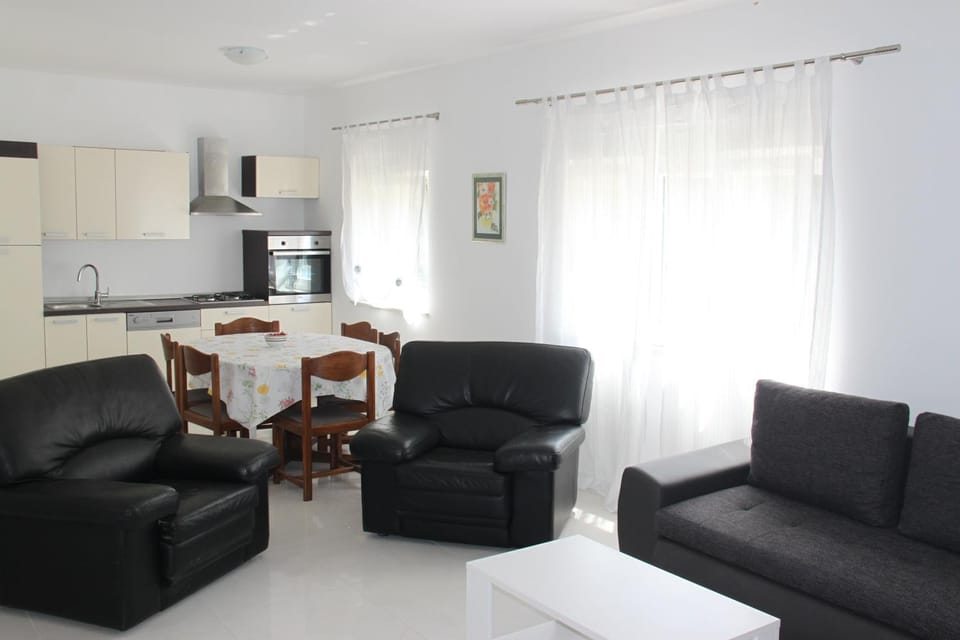 Mikulandra apartment Apartment in Šibenik