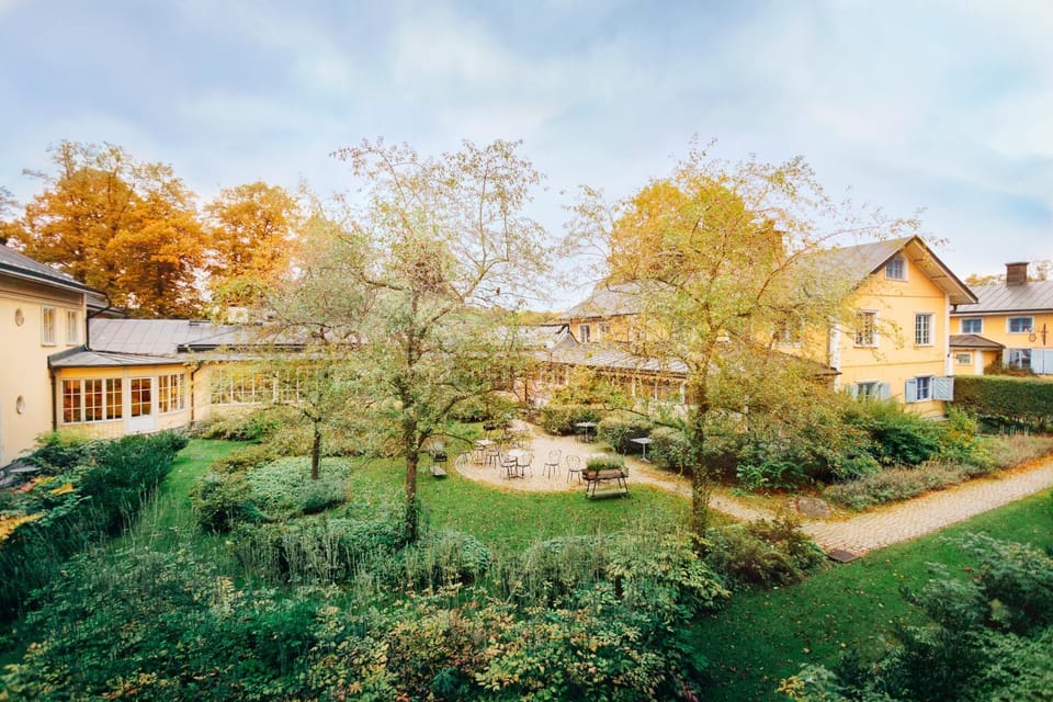 Bird's eye view, Garden view