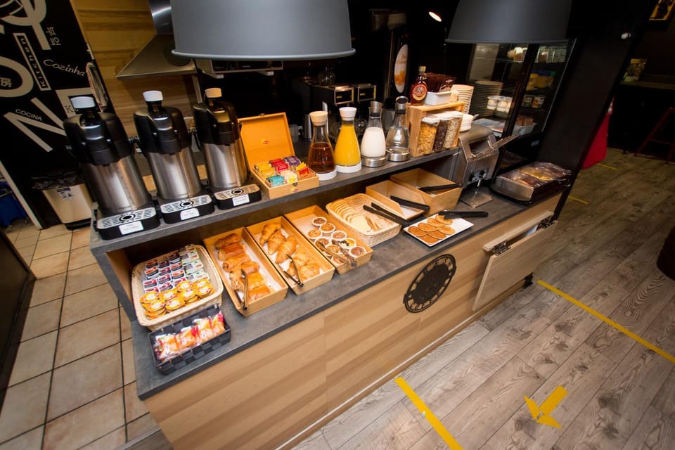 Buffet breakfast