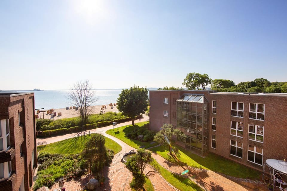 Property building, Bird's eye view, Garden view, Sea view