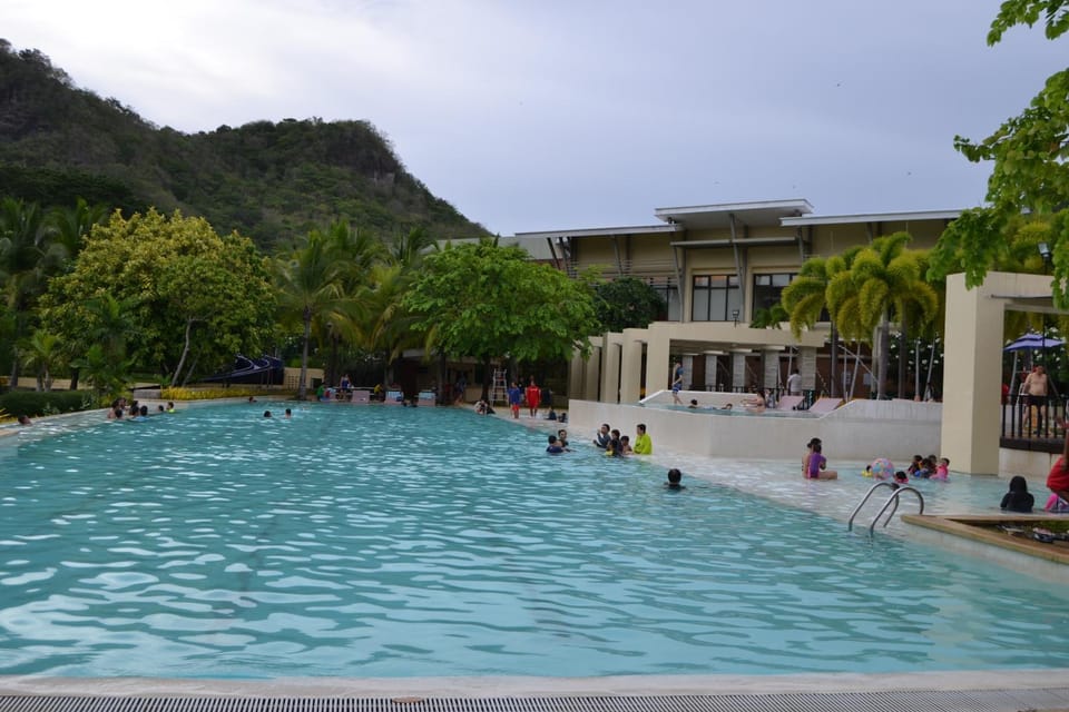 Swimming pool, Swimming pool