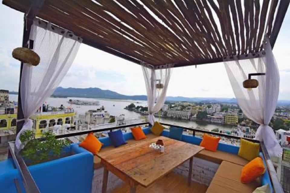 Property building, Balcony/Terrace