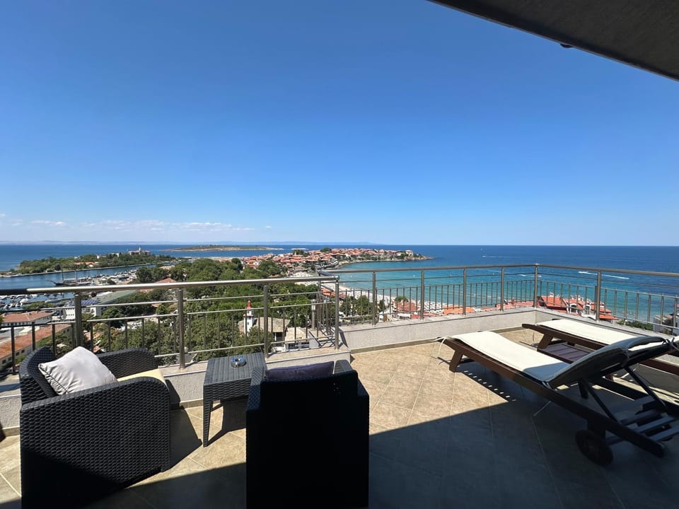 Day, View (from property/room), Balcony/Terrace, Sea view, sunbed