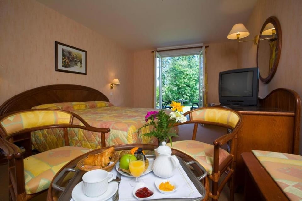 Logis Hôtel du Pont Neuf Hotel in Centre-Val de Loire