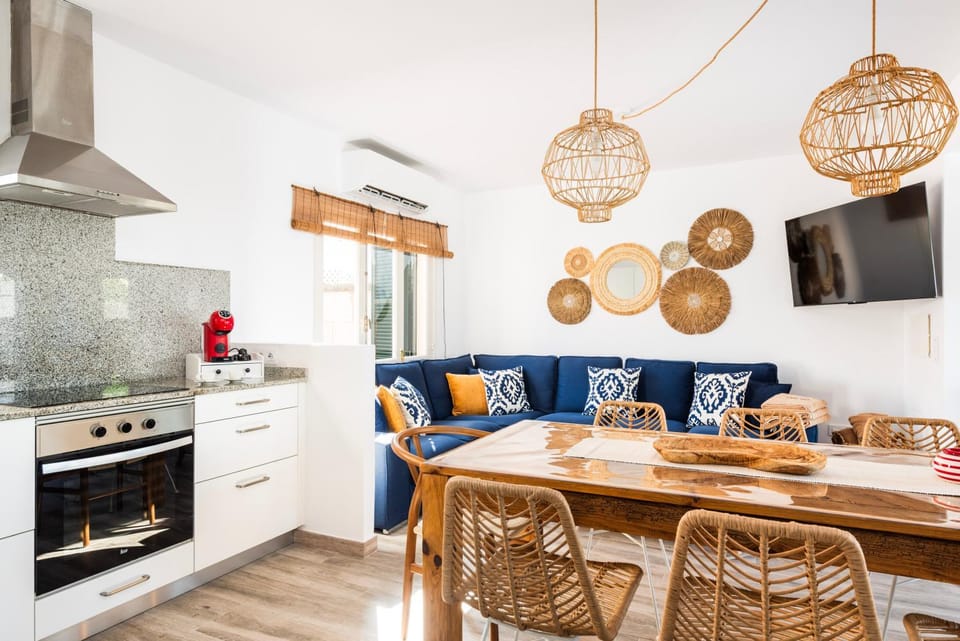TV and multimedia, Kitchen or kitchenette