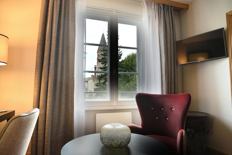 View (from property/room), City view