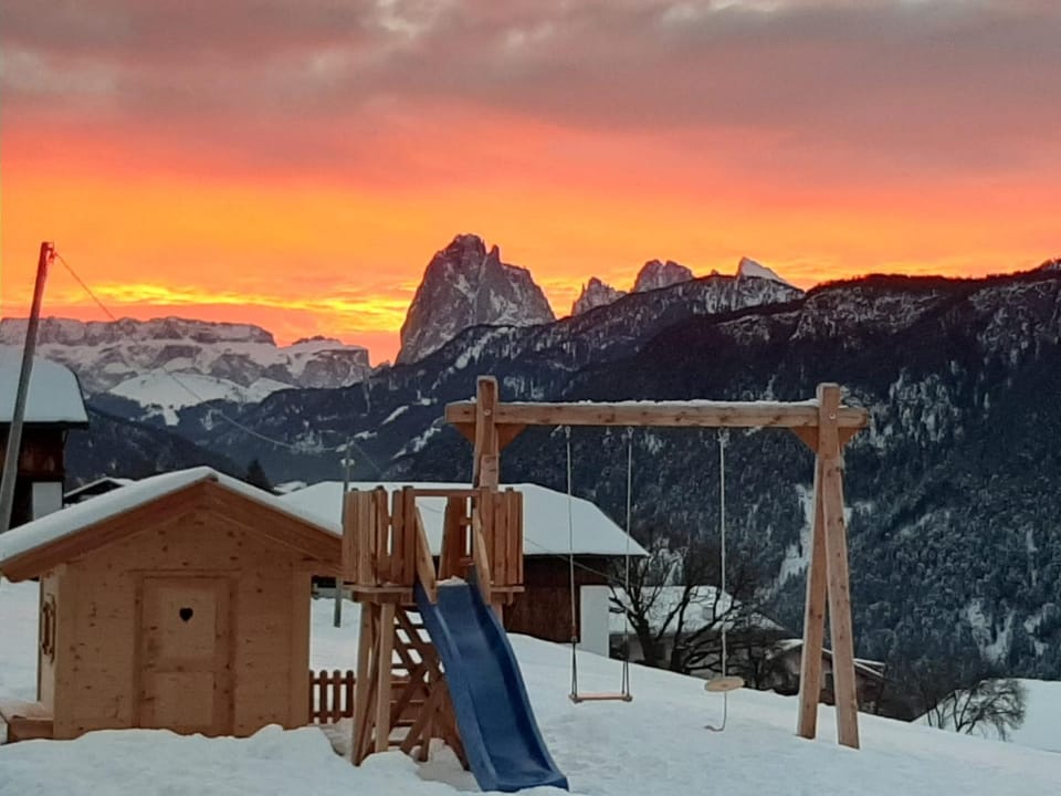 Platiederhof Farm Stay in Trentino-South Tyrol