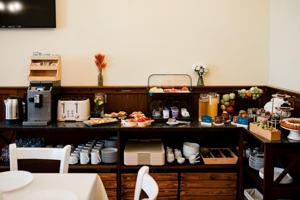 Food and drinks, Breakfast, Buffet breakfast