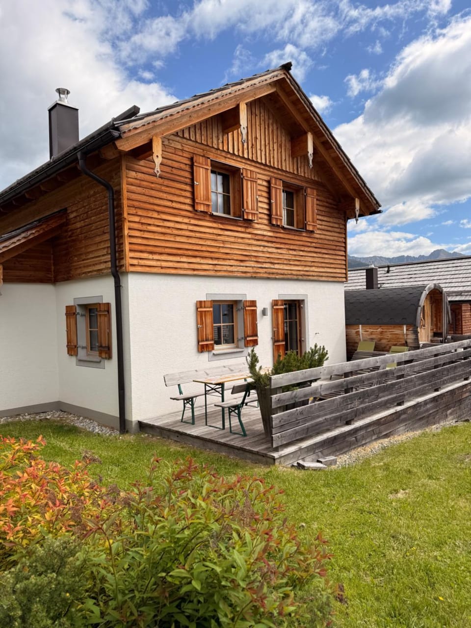Property building, Sauna, Balcony/Terrace