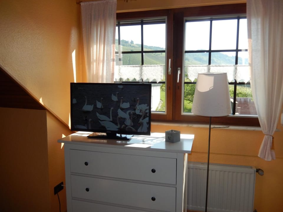 Property building, Photo of the whole room, Decorative detail