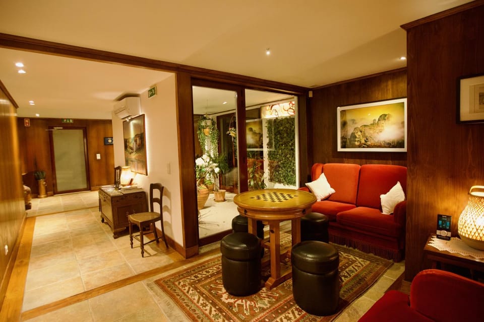 Game Room, Garden, Living room, Lobby or reception, Internal: Not applicable to any particular room