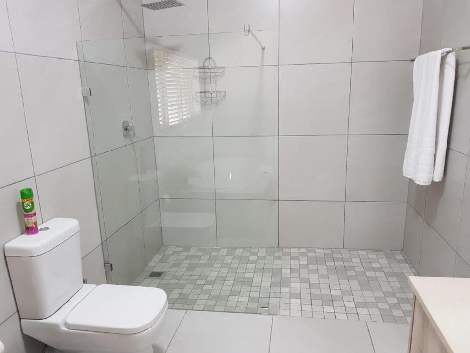 Dunton Guest House Bed and Breakfast in Sandton