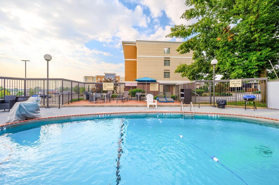 Pool view
