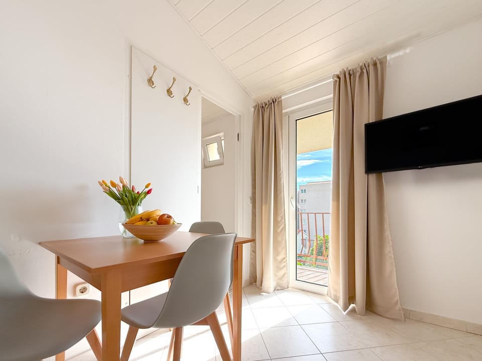 Beach Resort Apartments Bucina Apartment in Baška Voda