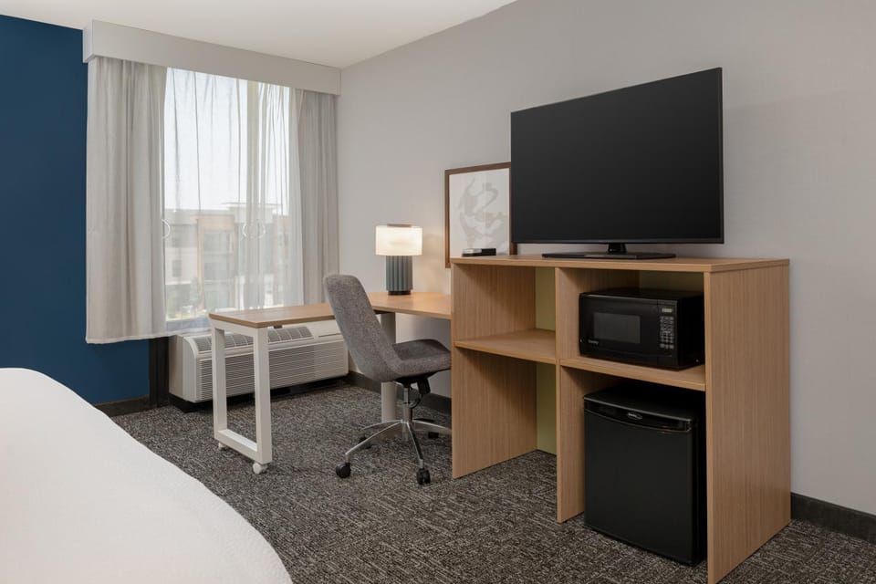 Spark by Hilton St Louis Southwest Hotel in Missouri