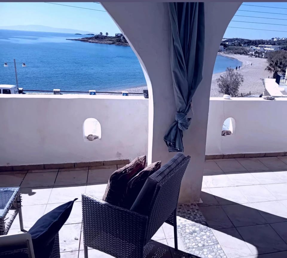 Patio, Balcony/Terrace, Seating area, Dining area, Sea view