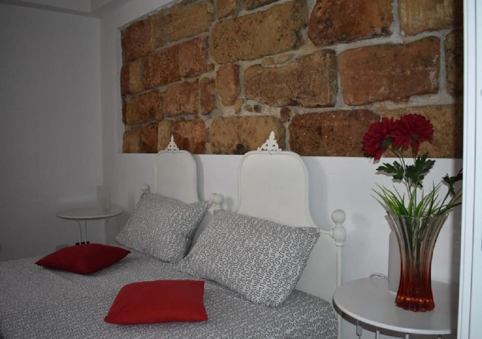 Decorative detail, Bedroom
