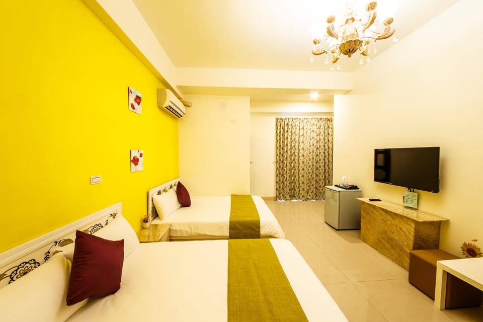 TV and multimedia, Photo of the whole room