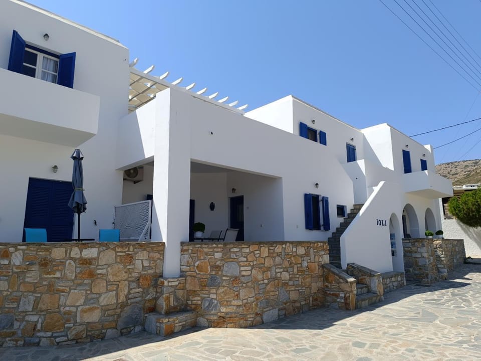 Property building, Balcony/Terrace