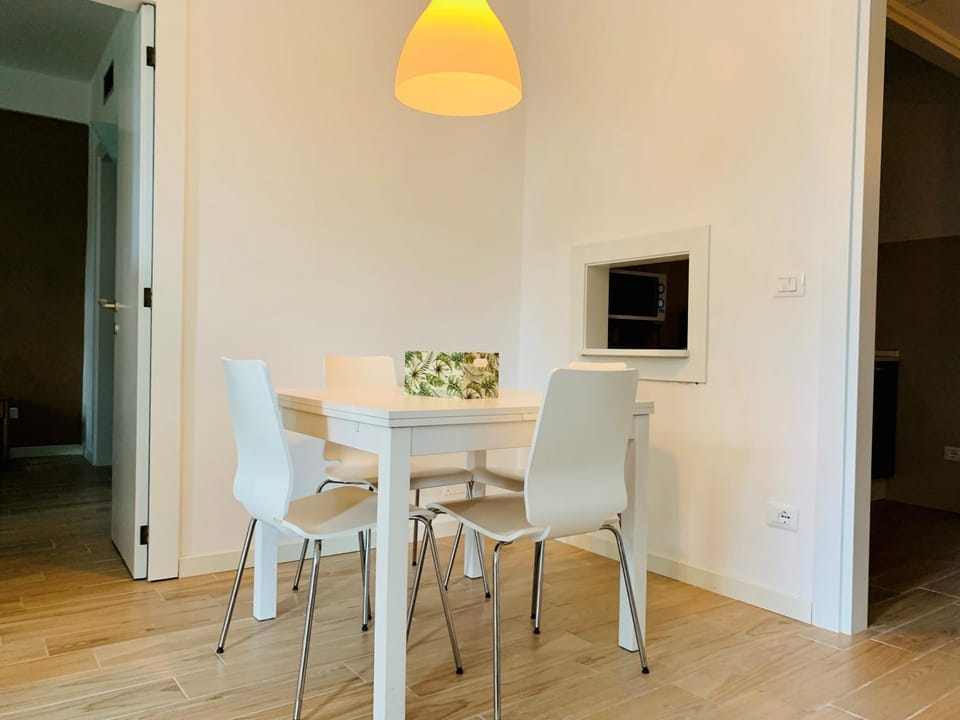 Front Lake Apartment Bardolino Apartment hotel in Bardolino